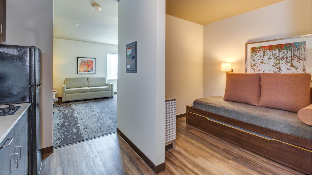 holiday inn and suites bellingham by ihg