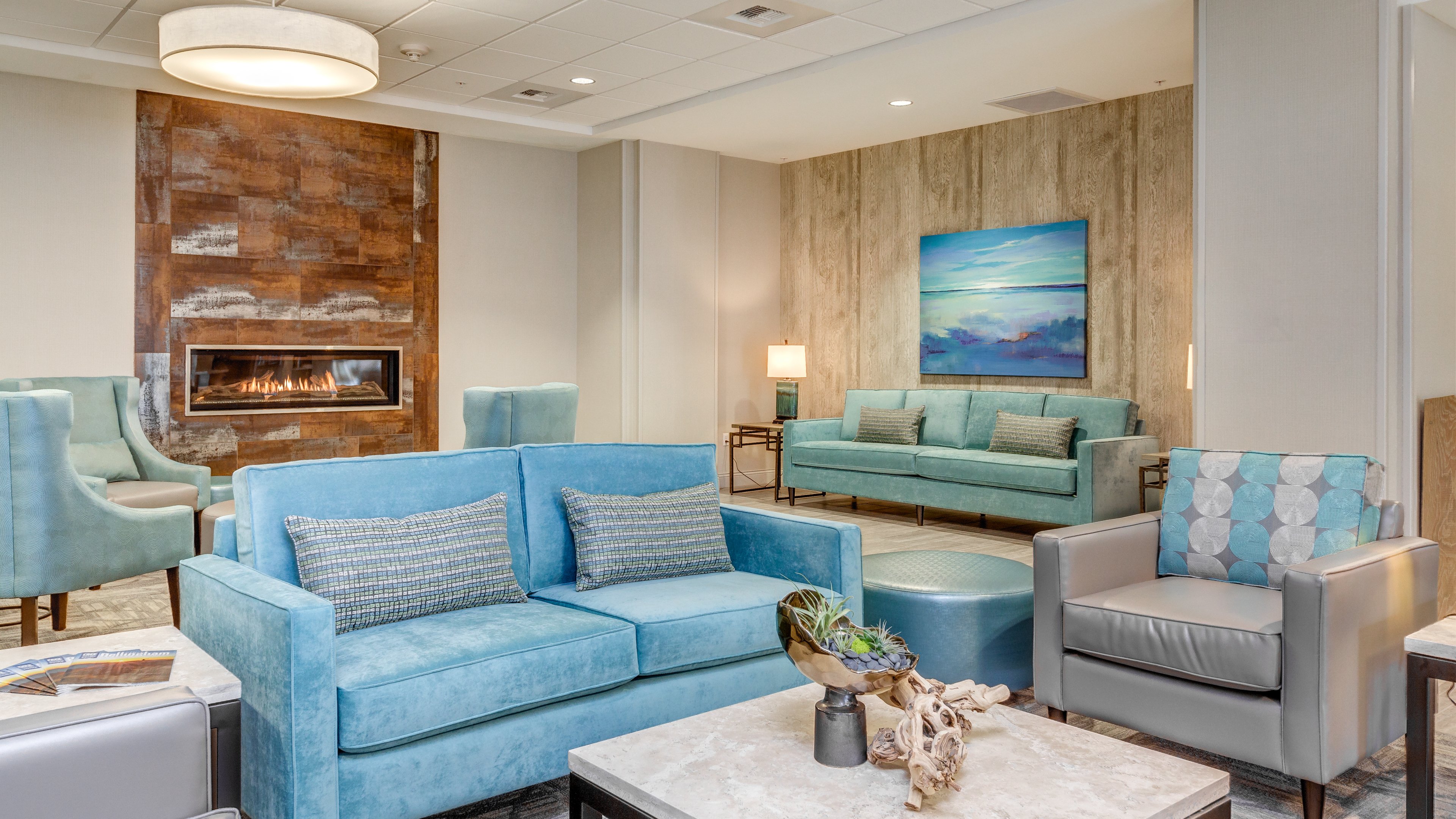 holiday inn and suites bellingham by ihg