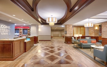 Hampton Inn & Suites Show Low-Pinetop,Pinetop>>Navajo County,3 star
