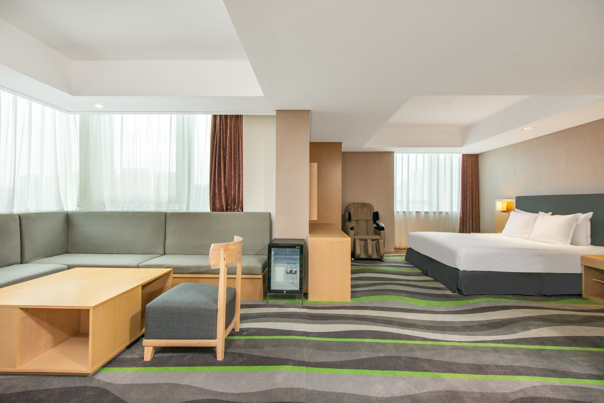 holiday inn express jinan high tech zone by ihg