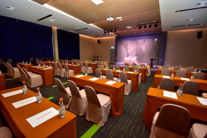 paeva luxury serviced residence