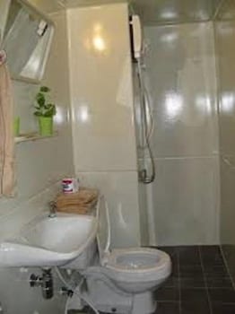 impact muang thong thani service condo