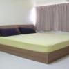 impact muang thong thani service condo