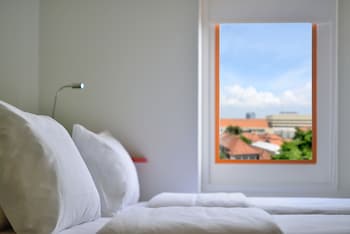 lamora kota lama surabaya