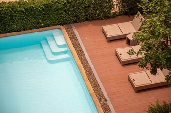 chor cher the luxury green hotel