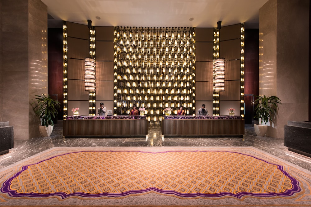 conrad pune by hilton