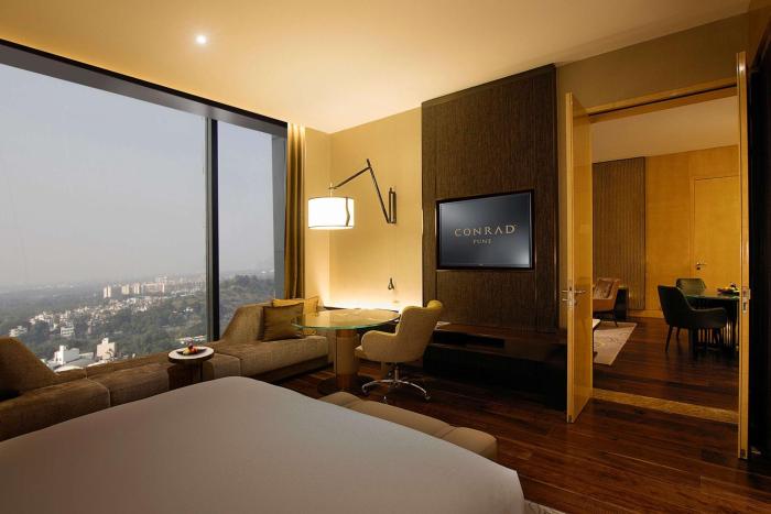 conrad pune by hilton