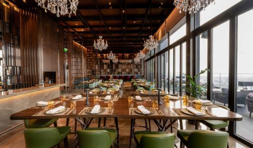 conrad pune by hilton