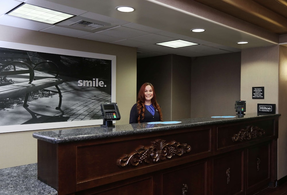 hampton inn and suites temecula
