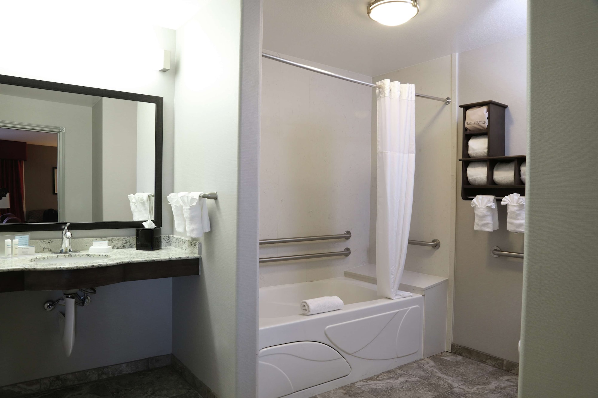 hampton inn and suites temecula