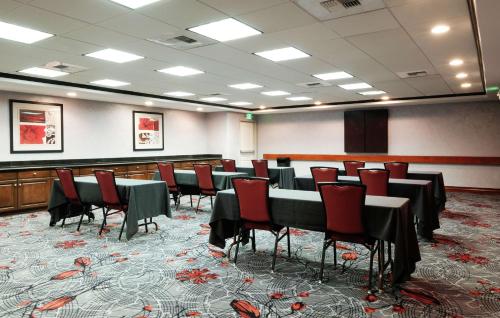 hampton inn and suites temecula