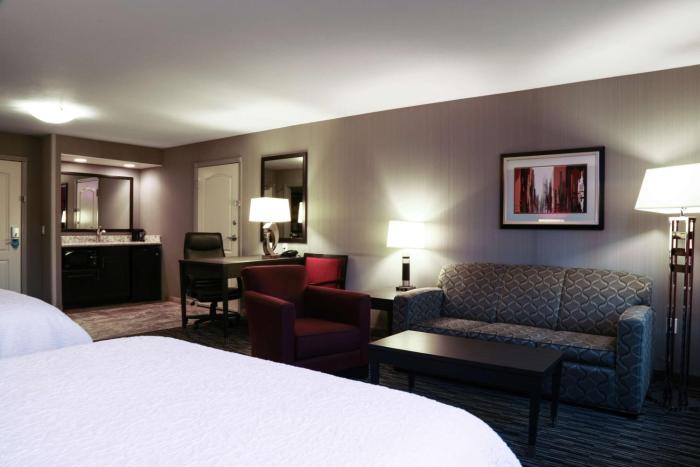 hampton inn and suites temecula