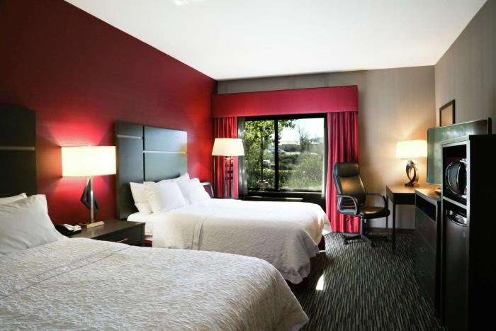 hampton inn and suites temecula
