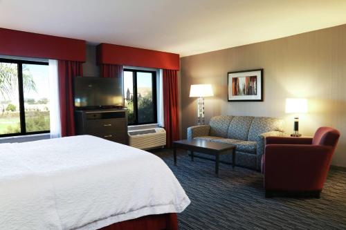 hampton inn and suites temecula