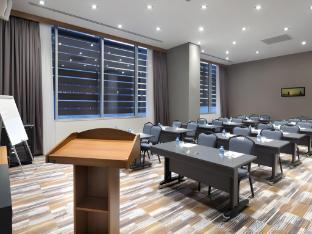 hampton by hilton kocaeli symbol