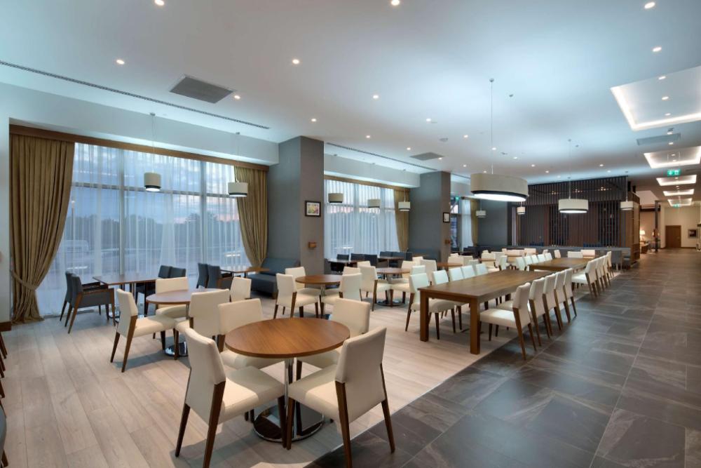 hampton by hilton kocaeli symbol