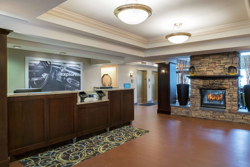 hampton inn and suites valley forge oaks