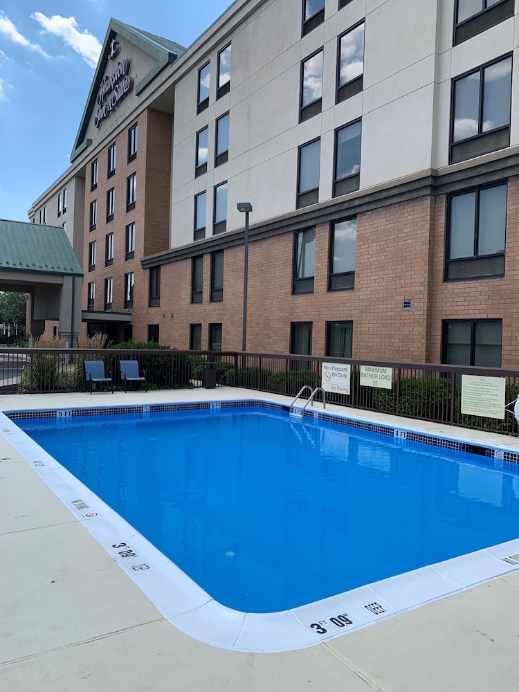 hampton inn and suites valley forge oaks