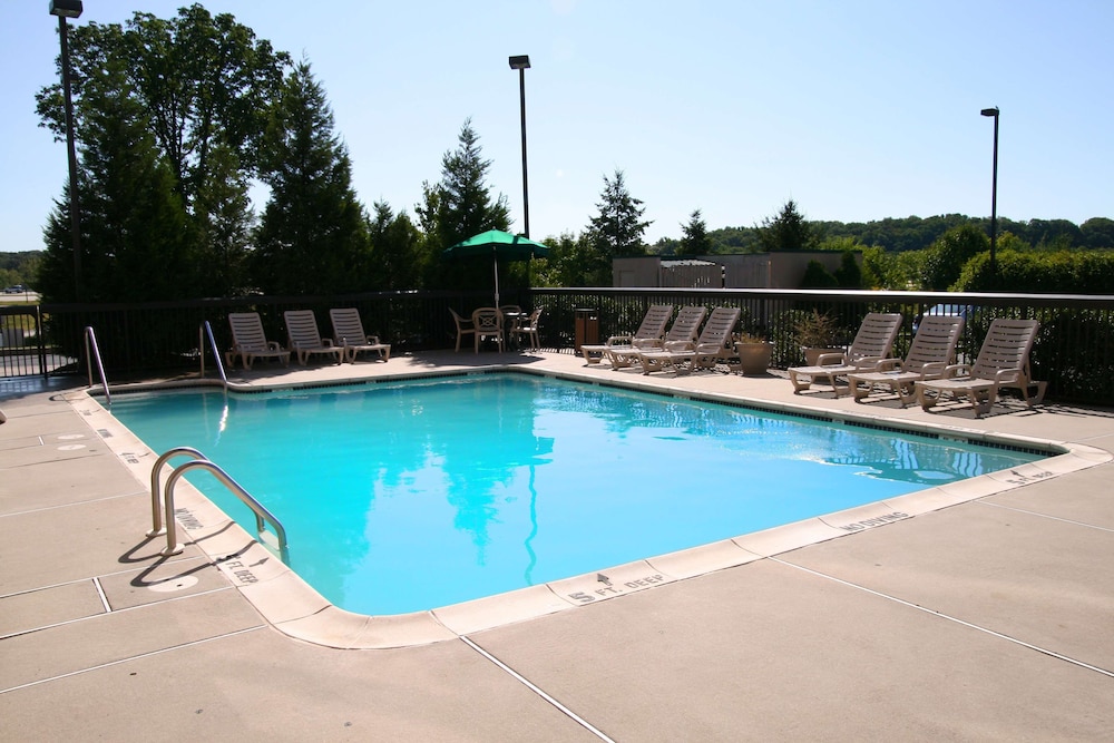 hampton inn and suites valley forge oaks