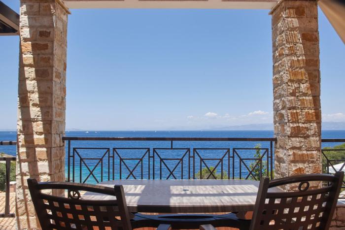 anassa mare villas and residences