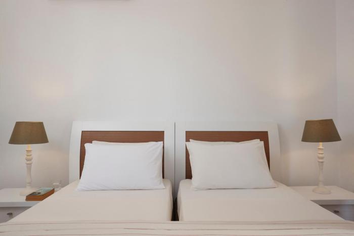 anassa mare villas and residences