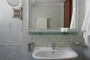 anassa mare villas and residences