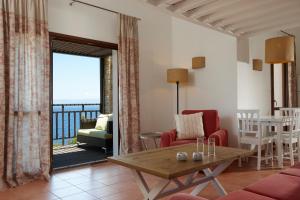 anassa mare villas and residences