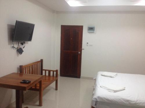 The Grand Apartment,Nong Khon Kwang>>Mak Khaeng,3 star