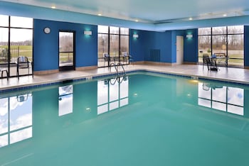 Hampton Inn & Suites Wilmington,Cincinnati>>Blue Ash,3 star