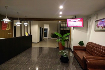 One Fu Hotel,Surin>>Nok Mueang,3 star