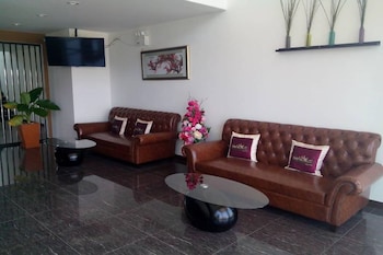 One Fu Hotel,Surin>>Nok Mueang,3 star