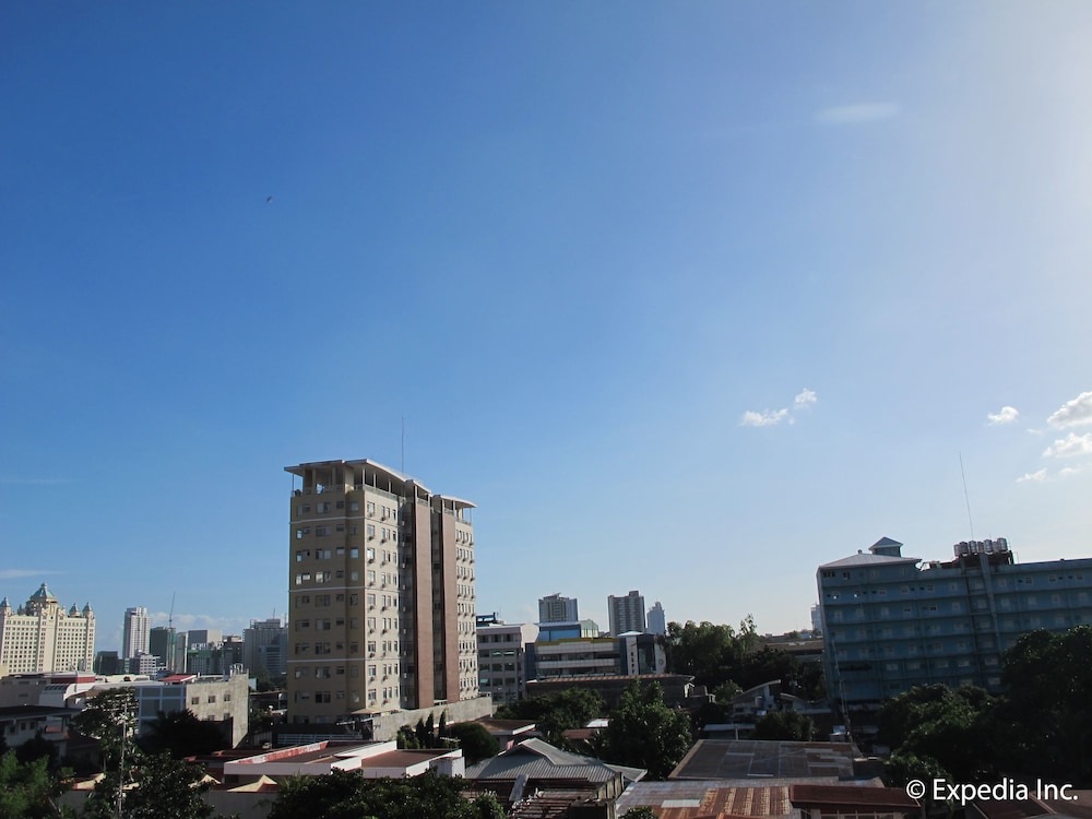 metro park hotel cebu city