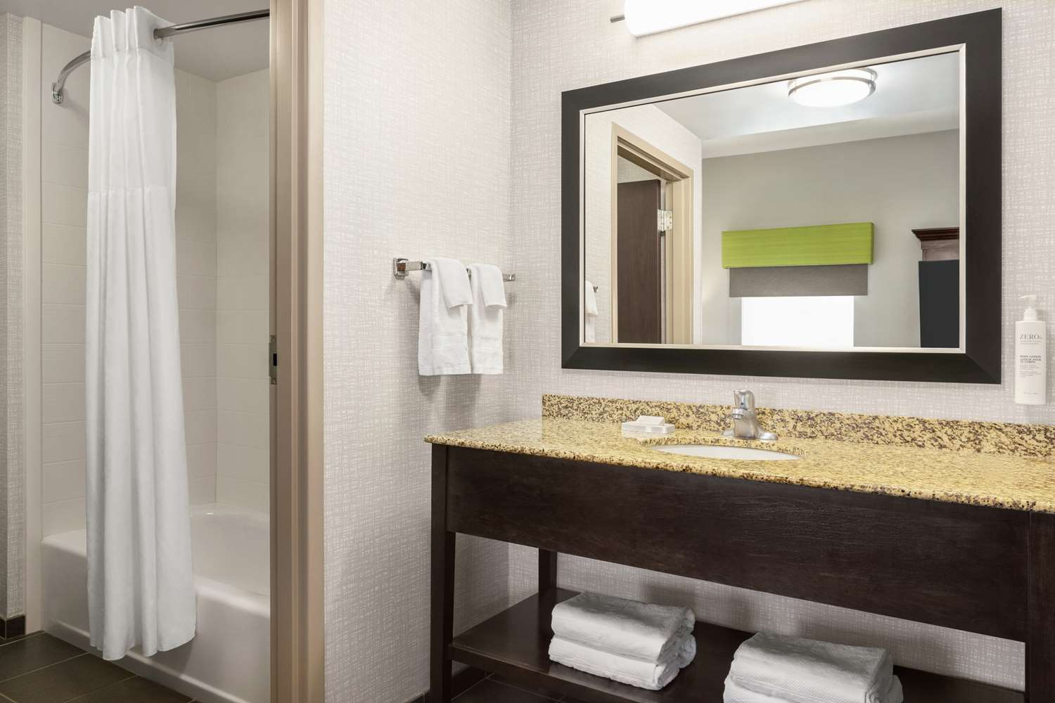 hampton inn and suites york south