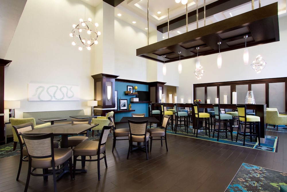 hampton inn and suites york south