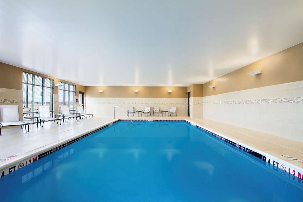 hampton inn and suites york south