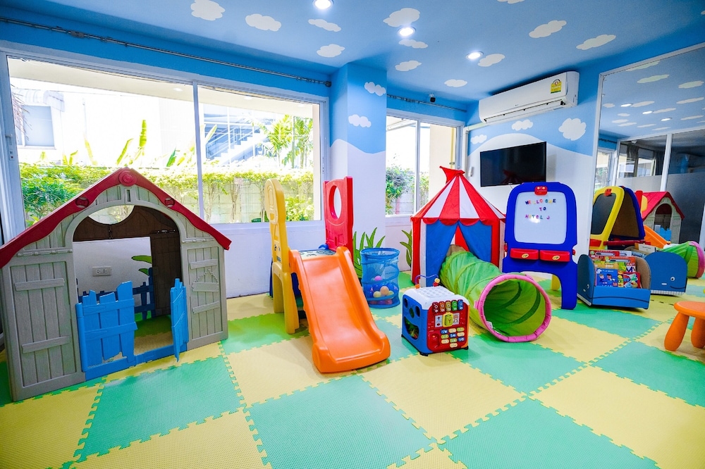 hotel j residence