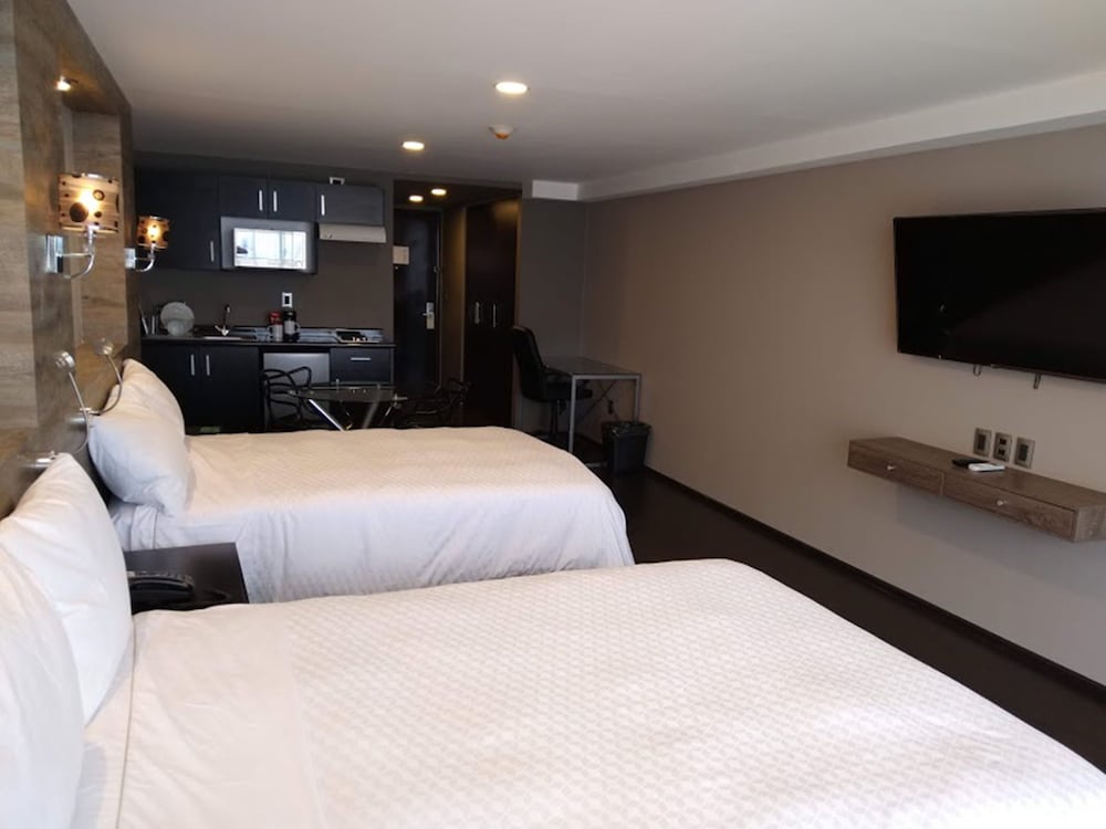 elite 47 hotel and suites
