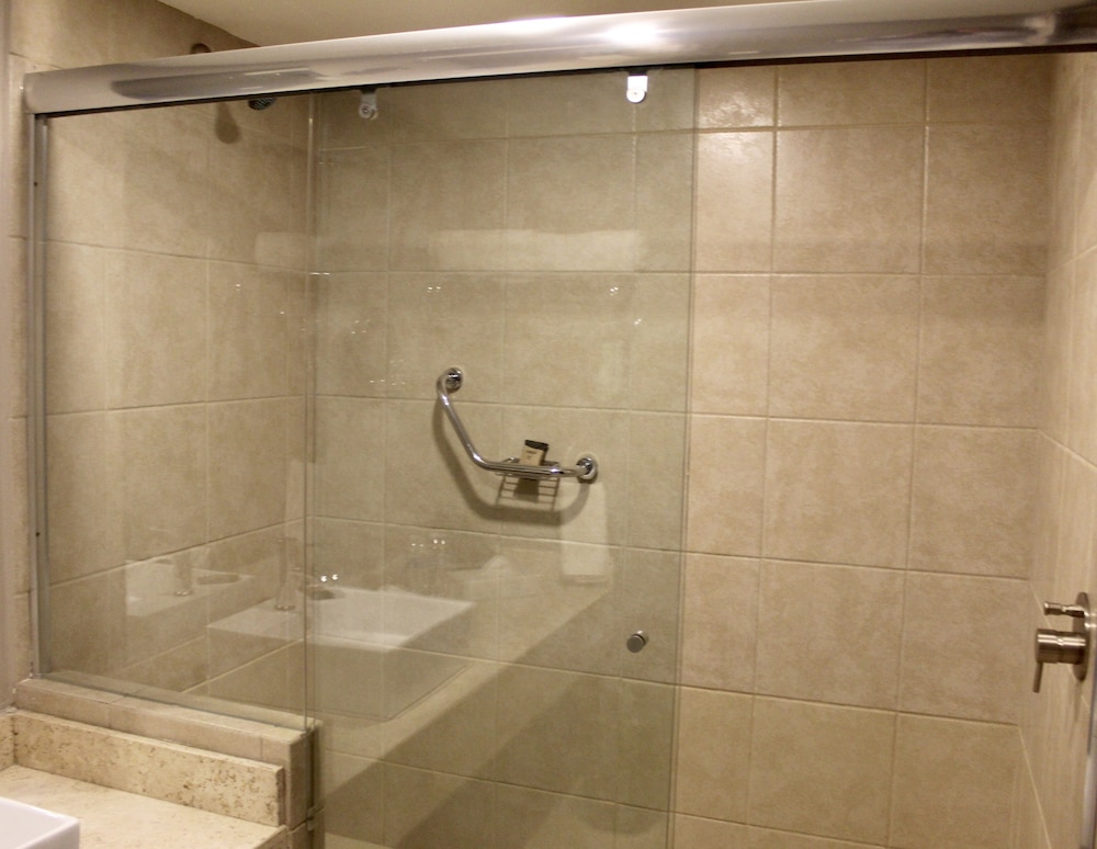 elite 47 hotel and suites