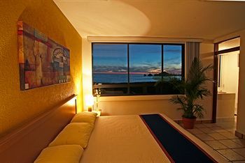 sunrock hotel and suites