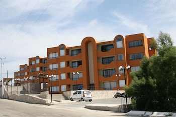 sunrock hotel and suites