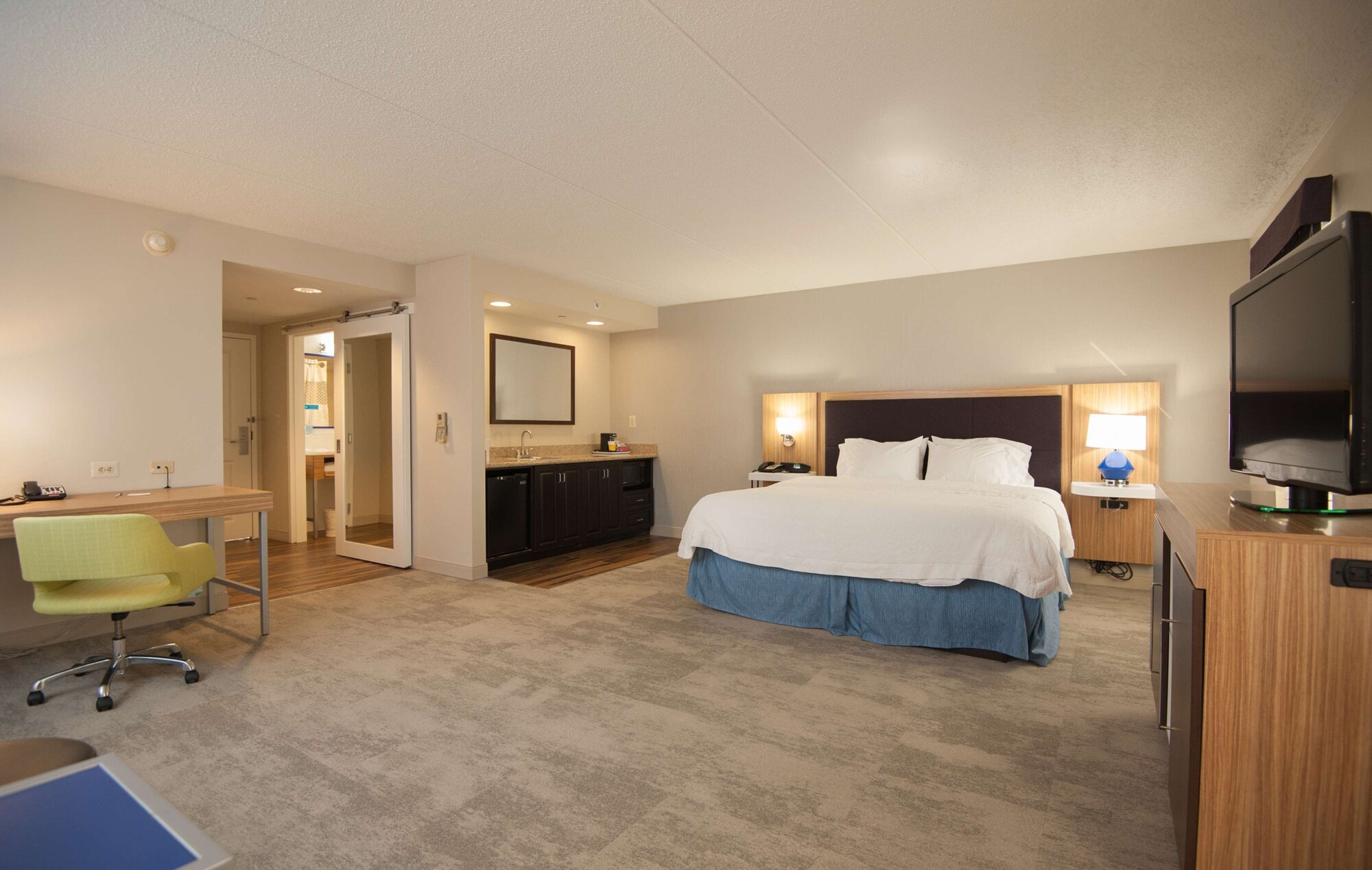 hampton inn doylestown