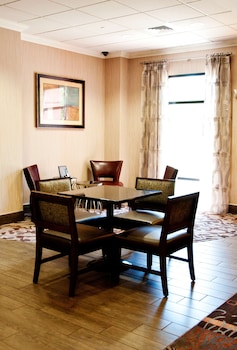 hampton inn doylestown