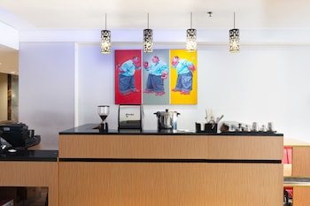 atrium premiere hotel