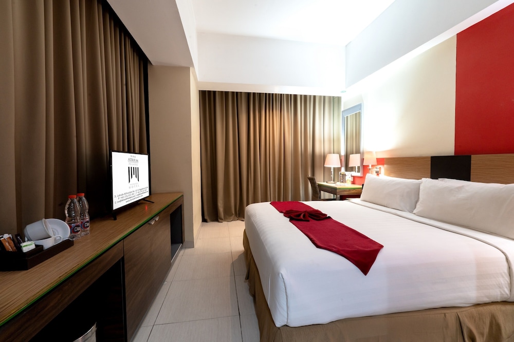 atrium premiere hotel