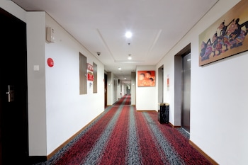 atrium premiere hotel