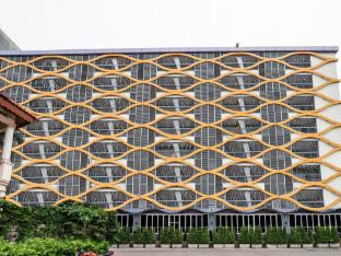 curve boutique hotel
