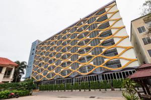 curve boutique hotel