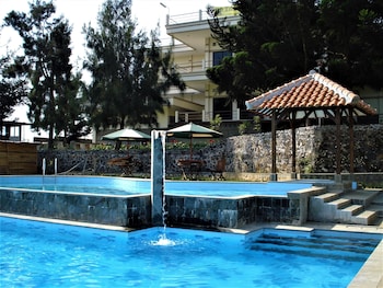tangko inn resort