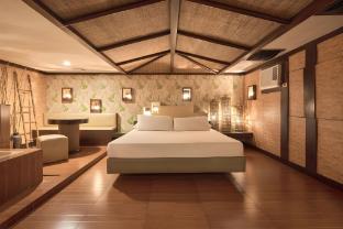 victoria court las pinas