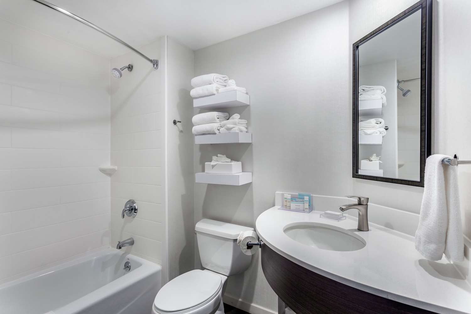 hampton inn milwaukee airport